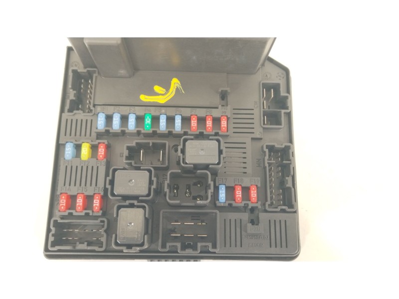 Recambio de caja reles / fusibles para nissan qashqai i (j10, nj10) 1.5 dci referencia OEM IAM 284B7JD02A  