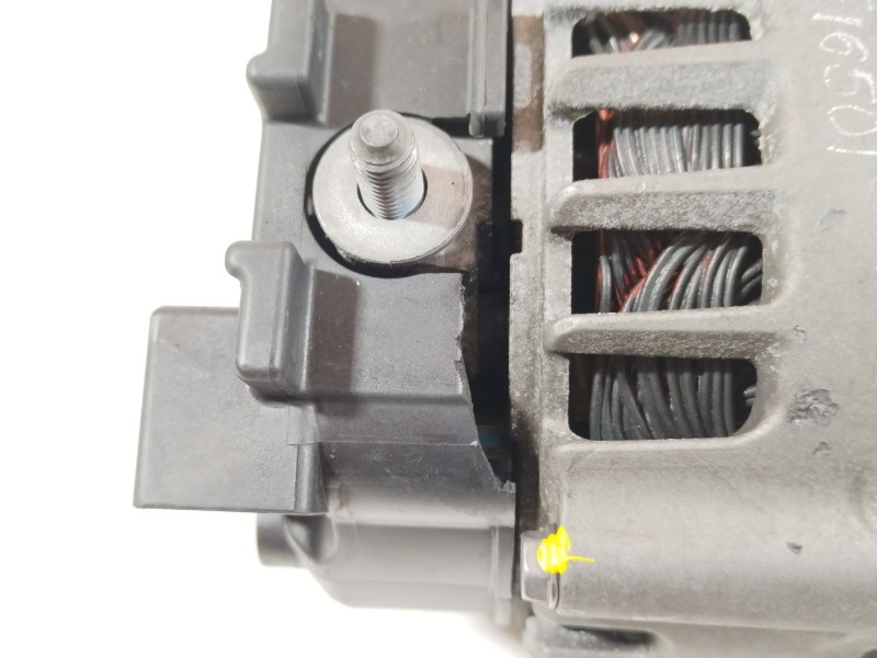 Recambio de alternador para bmw 1 (e81) 120 d referencia OEM IAM 7802261 FG18S019 
