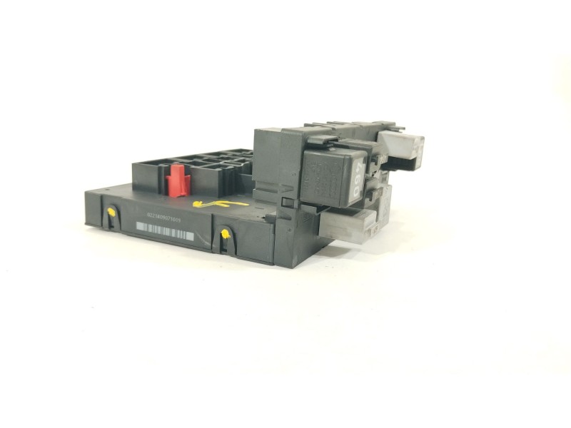Recambio de caja reles / fusibles para volkswagen golf v (1k1) 1.4 16v referencia OEM IAM 3C0937049AH F005V0660 
