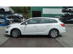 opel astra j sports tourer (p10) del año 2015