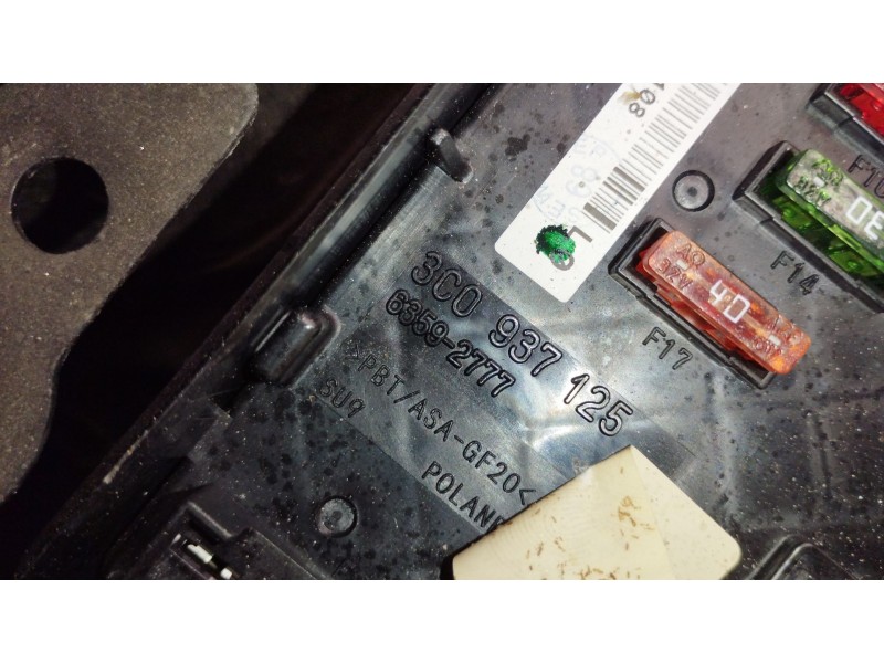 Recambio de caja reles / fusibles para volkswagen passat b6 (3c2) 2.0 tdi referencia OEM IAM 3C0937125  