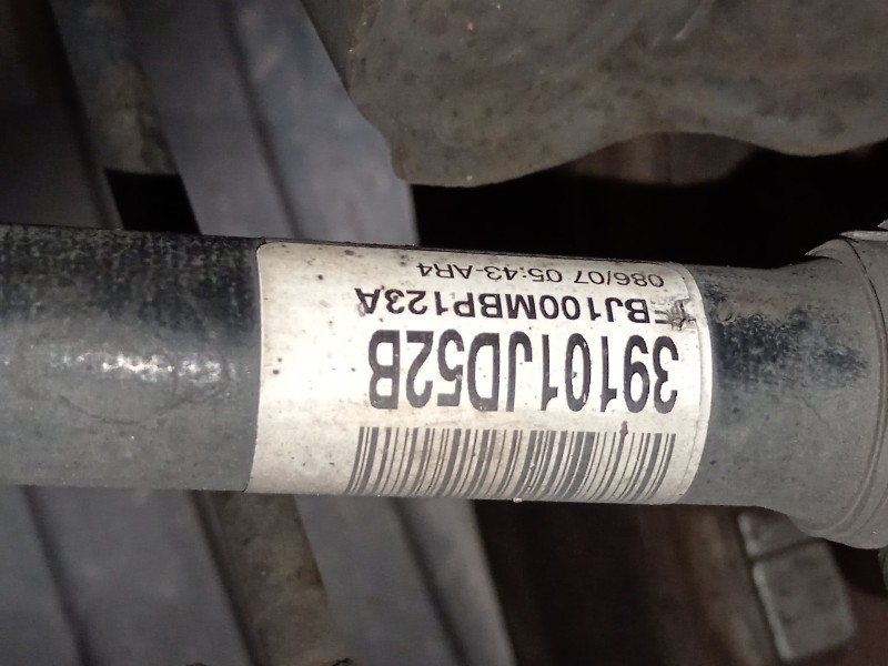 Recambio de transmision delantera izquierda para nissan qashqai i (j10, nj10) 1.5 dci referencia OEM IAM 39101JD52B  