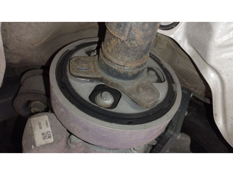 Recambio de transmision central para seat leon st (5f8) 2.0 cupra referencia OEM IAM 5Q0521101BJ  
