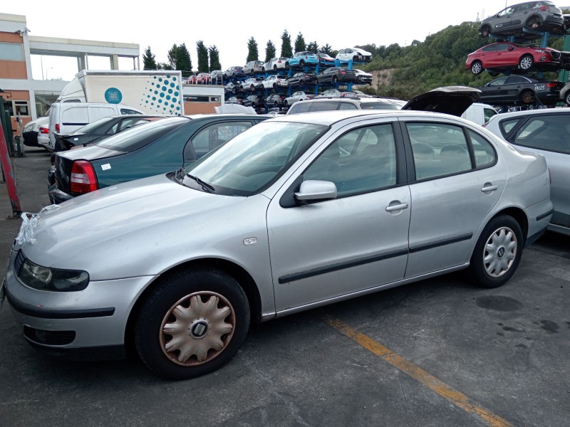 seat toledo ii (1m2) del año 2000