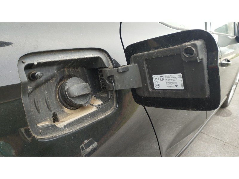 Recambio de tapa exterior combustible para seat ibiza (kj1) fr ib referencia OEM IAM 6F0809905J  