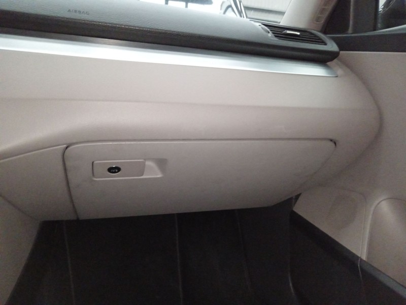 Recambio de guantera para volkswagen passat b6 variant (3c5) 2.0 tdi 16v 4motion referencia OEM IAM   
