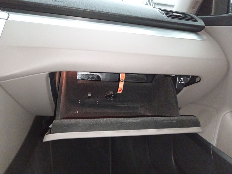 Recambio de guantera para volkswagen passat b6 variant (3c5) 2.0 tdi 16v 4motion referencia OEM IAM   