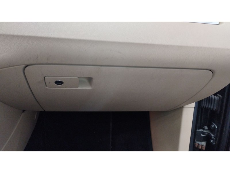Recambio de guantera para volkswagen passat b6 (3c2) 2.0 tdi referencia OEM IAM 3C1857114E  