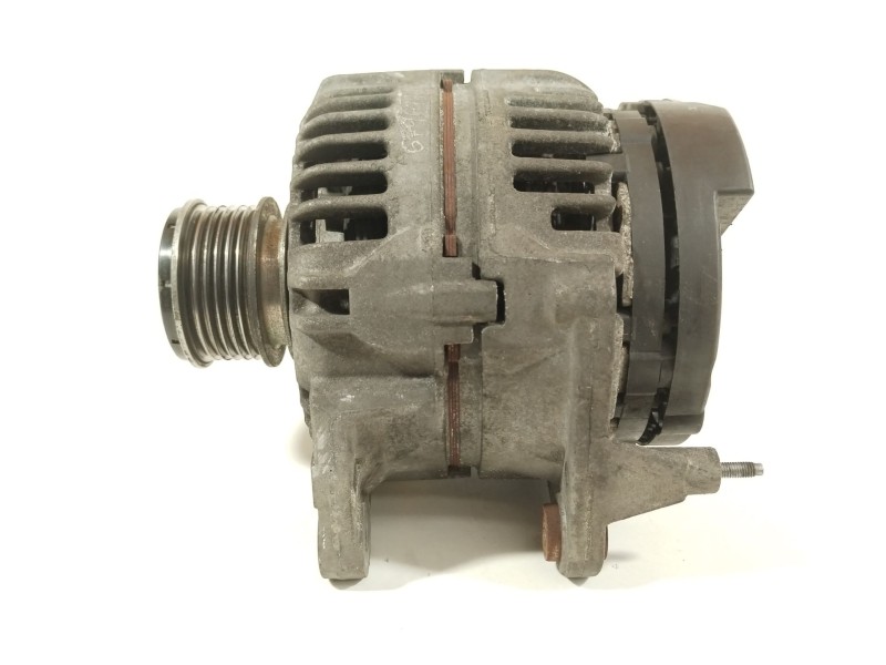 Recambio de alternador para seat leon (1m1) 1.9 tdi referencia OEM IAM 038903023L 0124325001390 