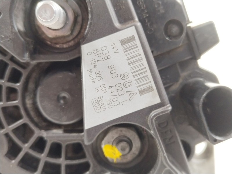 Recambio de alternador para seat leon (1m1) 1.9 tdi referencia OEM IAM 038903023L 0124325001390 