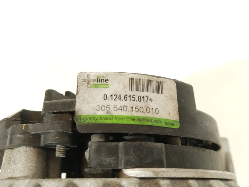 Recambio de alternador para dodge caliber 2.0 crd referencia OEM IAM 5033757AB 0124615017 