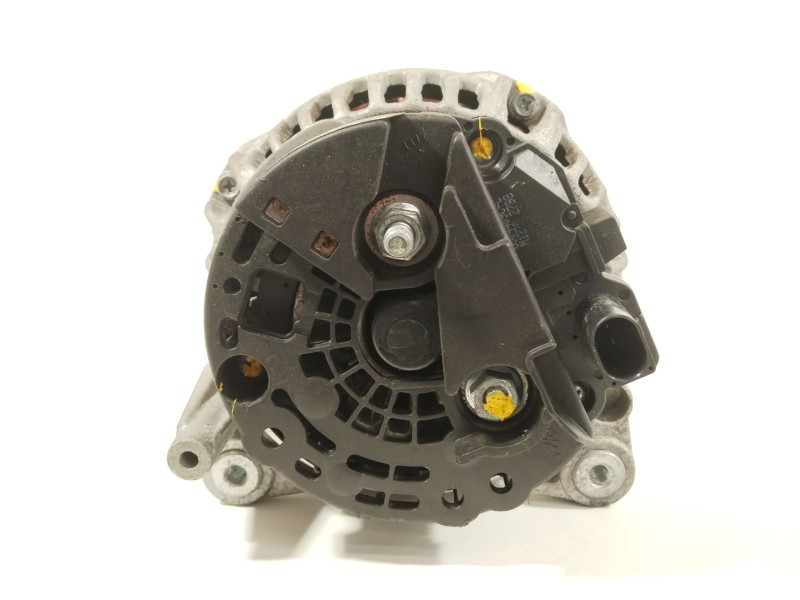 Recambio de alternador para dodge caliber 2.0 crd referencia OEM IAM 5033757AB 0124615017 