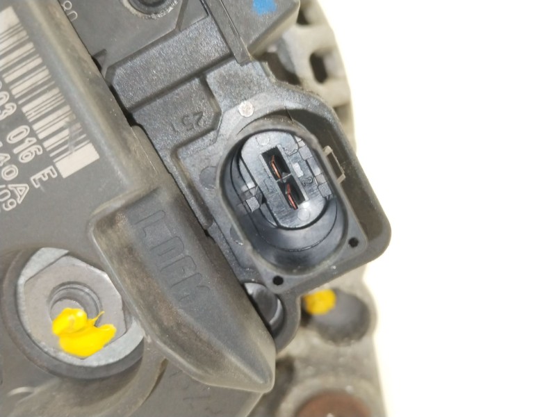 Recambio de alternador para audi a4 b8 (8k2) 2.0 tdi referencia OEM IAM 03G903016E 0124525114 