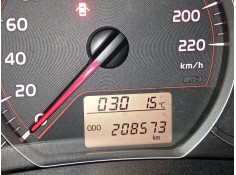 Recambio de cuadro instrumentos para toyota yaris (_p13_) 1.4 d (nlp130_) referencia OEM IAM 838000DQ20   2