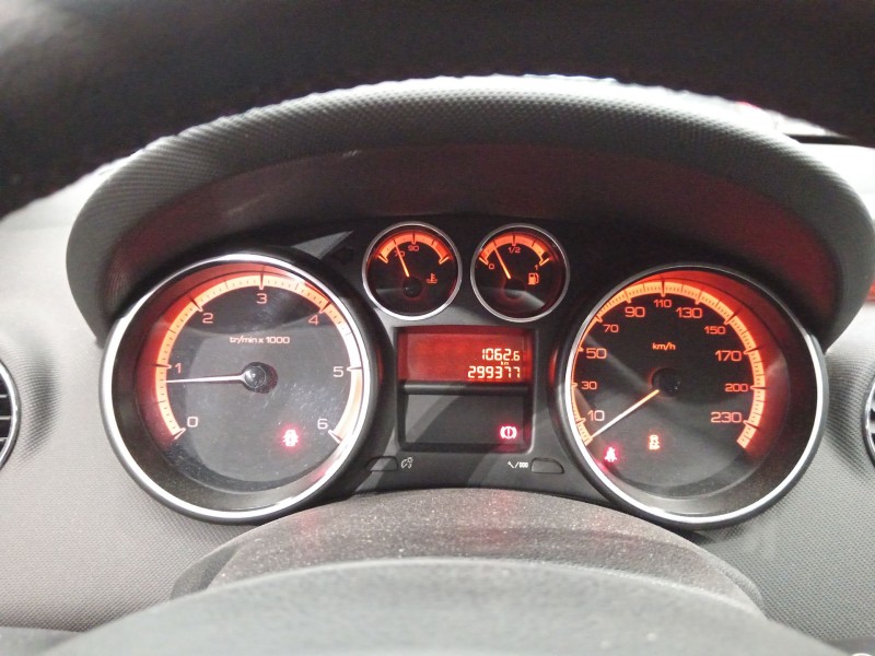 Recambio de cuadro instrumentos para peugeot 308 sw i (4e_, 4h_) 1.6 hdi referencia OEM IAM 9806132480  