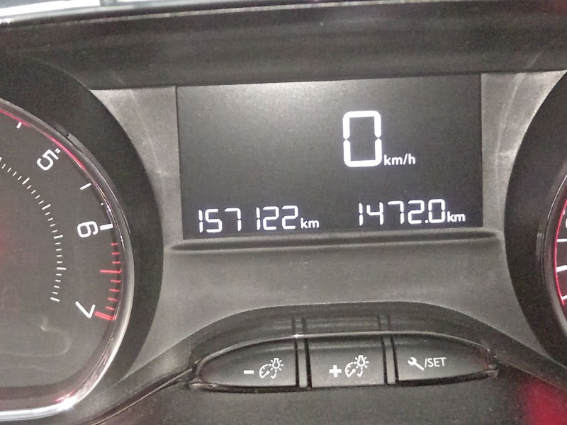 Recambio de cuadro instrumentos para peugeot 208 i (ca_, cc_) 1.2 vti 82 referencia OEM IAM   