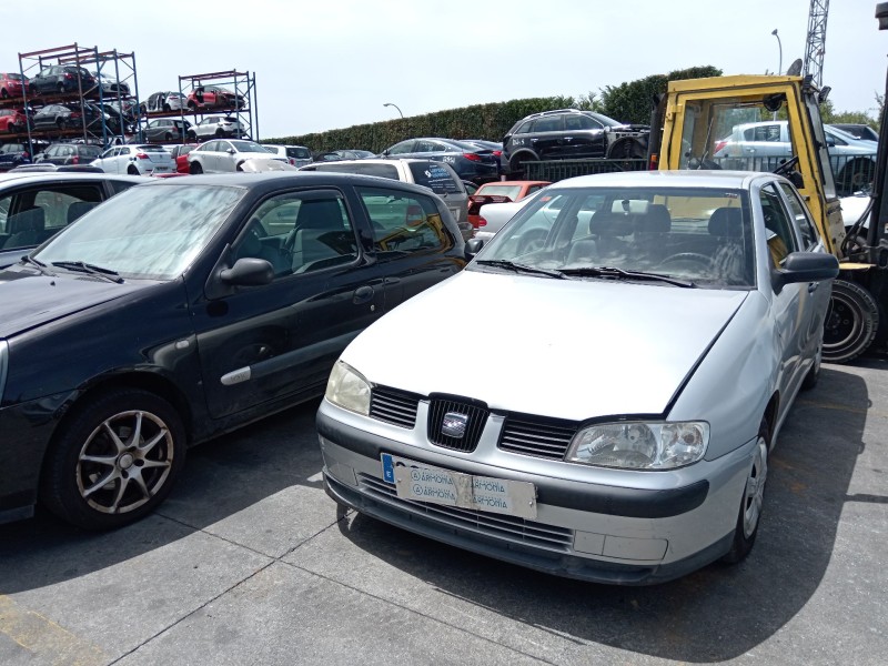 seat ibiza ii (6k1) del año 2001