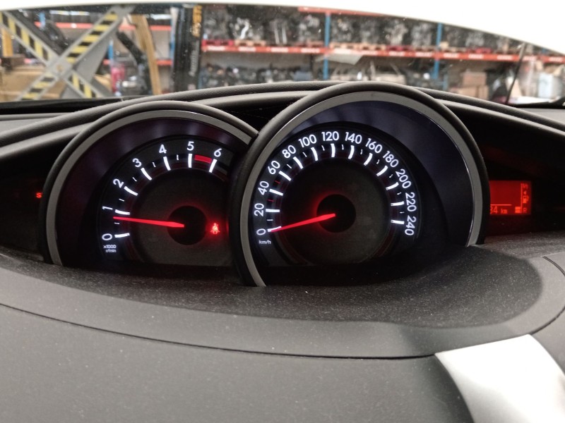 Recambio de cuadro instrumentos para toyota verso (_r2_) 2.2 d-cat (aur21_) referencia OEM IAM 838000F370  