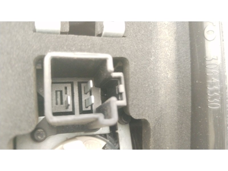 Recambio de piloto trasero izquierdo para volvo xc70 i cross country (295) d5 xc awd referencia OEM IAM 30643330  