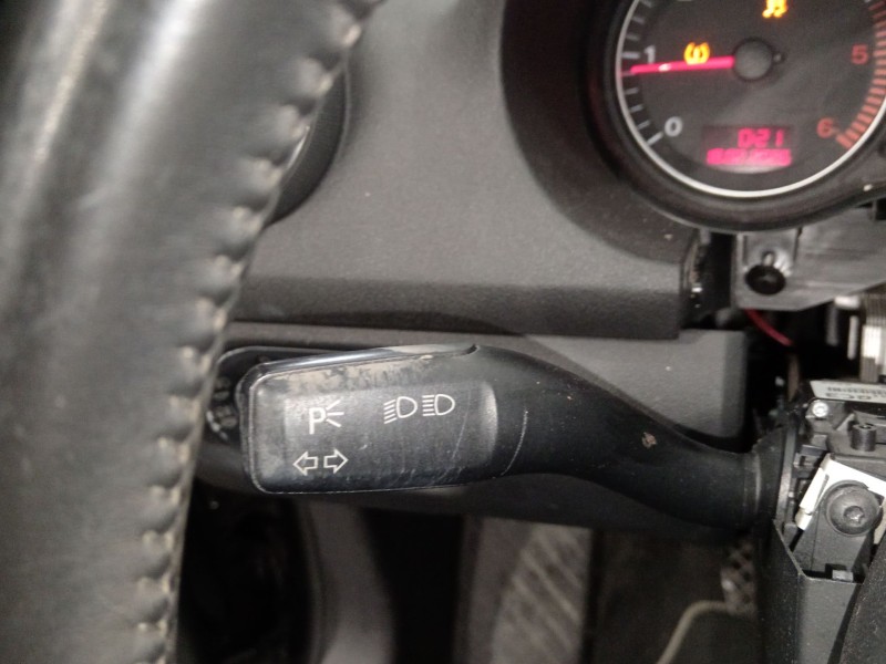 Recambio de mando intermitentes para audi a3 (8p1) 2.0 tdi referencia OEM IAM 8P0953513A  
