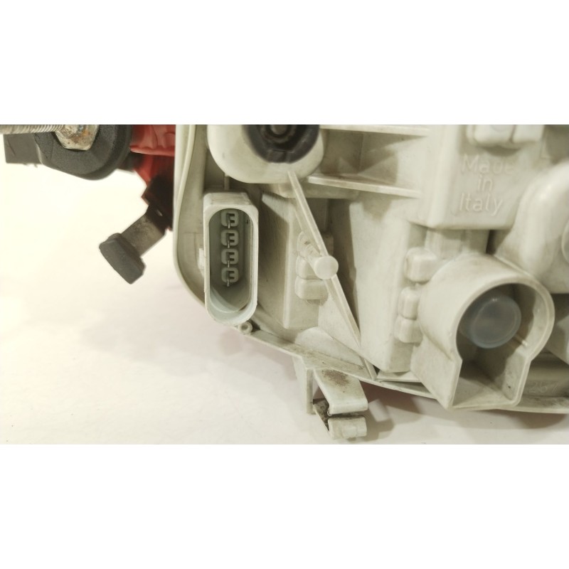 Recambio de piloto trasero izquierdo para audi a3 sportback (8pa) 2.0 tdi 16v referencia OEM IAM 8P4945095C  
