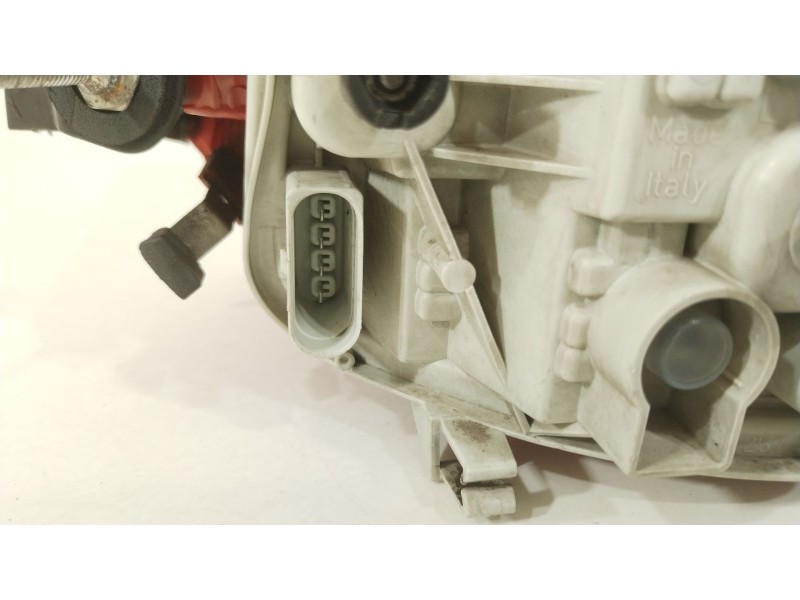 Recambio de piloto trasero izquierdo para audi a3 sportback (8pa) 2.0 tdi 16v referencia OEM IAM 8P4945095C  