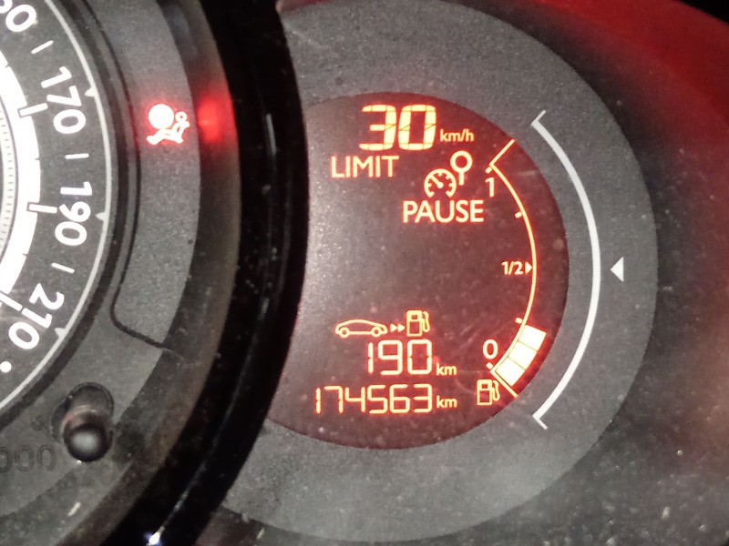 Recambio de cuadro instrumentos para citroën c3 ii (sc_) 1.2 thp 110 referencia OEM IAM   