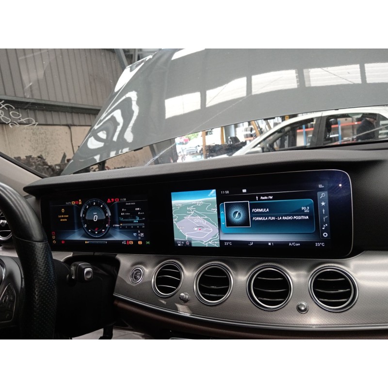 Recambio de cuadro instrumentos para mercedes-benz clase e (w213) e 220 d (213.004) referencia OEM IAM A2135407258  