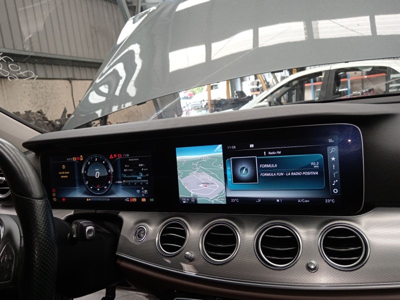Recambio de cuadro instrumentos para mercedes-benz clase e (w213) e 220 d (213.004) referencia OEM IAM A2135407258  