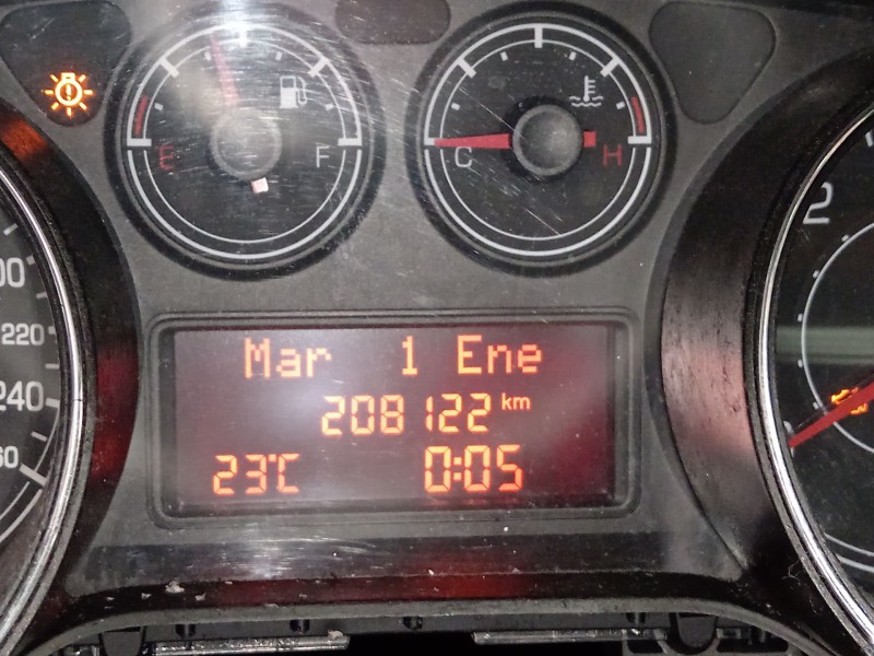 Recambio de cuadro instrumentos para fiat bravo ii (198_) 1.9 d multijet (198axb1a) referencia OEM IAM   