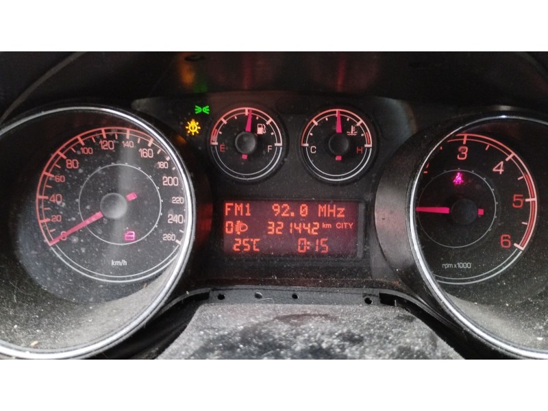 Recambio de cuadro instrumentos para fiat bravo ii (198_) 1.9 d multijet (198axb1a) referencia OEM IAM   
