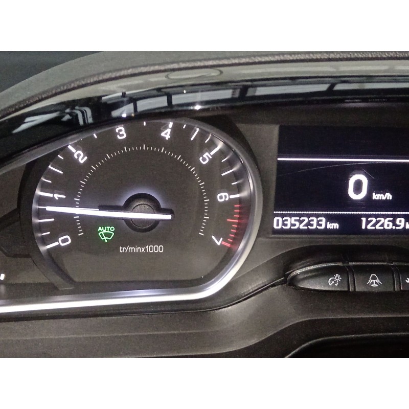 Recambio de motor completo para peugeot 208 i (ca_, cc_) 1.2 vti 82 referencia OEM IAM HM01  