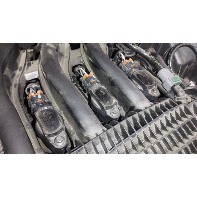 Recambio de motor completo para peugeot 208 i (ca_, cc_) 1.2 puretech 82 referencia OEM IAM HMZ  