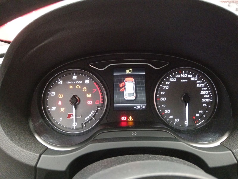 Recambio de cuadro instrumentos para audi a3 sportback (8va, 8vf) s3 quattro referencia OEM IAM   