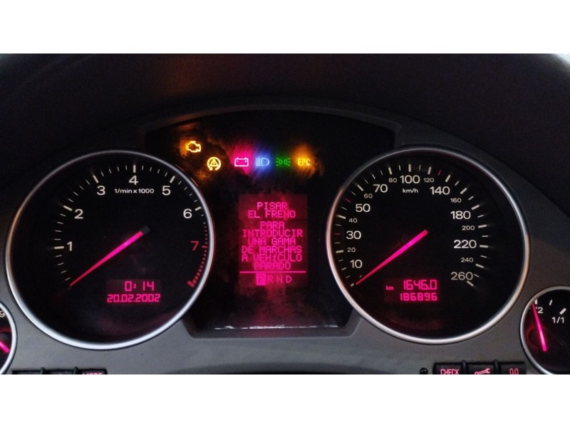 Recambio de cuadro instrumentos para audi a4 b6 descapotable (8h7) 2.4 referencia OEM IAM 8H0920900E  