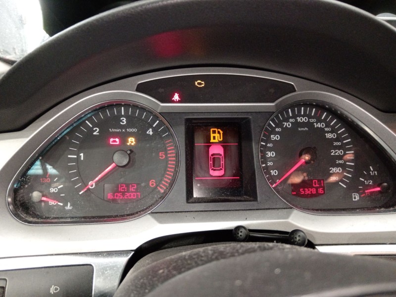 Recambio de cuadro instrumentos para audi a6 c6 (4f2) 2.0 tdi referencia OEM IAM 4F0920901G  