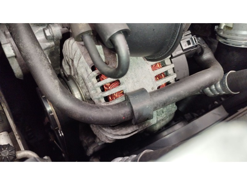 Recambio de alternador para seat toledo iii (5p2) 2.0 tdi referencia OEM IAM 06F903023C TG14C011 