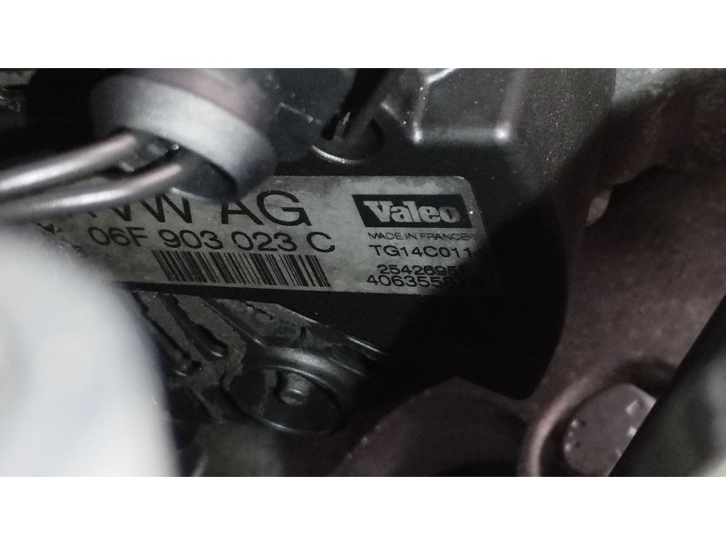 Recambio de alternador para seat toledo iii (5p2) 2.0 tdi referencia OEM IAM 06F903023C TG14C011 