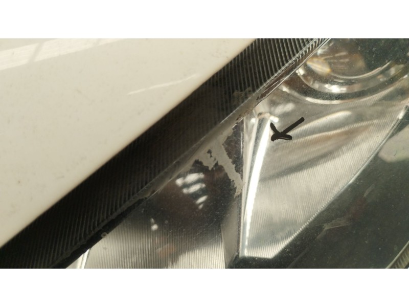 Recambio de faro izquierdo para skoda superb ii (3t4) 2.0 tdi 16v referencia OEM IAM 3T1941017H  