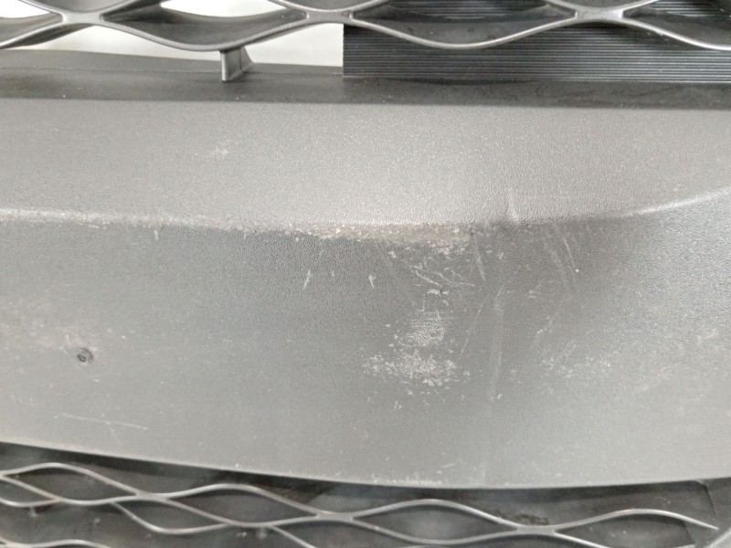 Recambio de rejilla paragolpes delantero para hyundai i10 ii (ba, ia) 1.0 referencia OEM IAM 86569B9000  