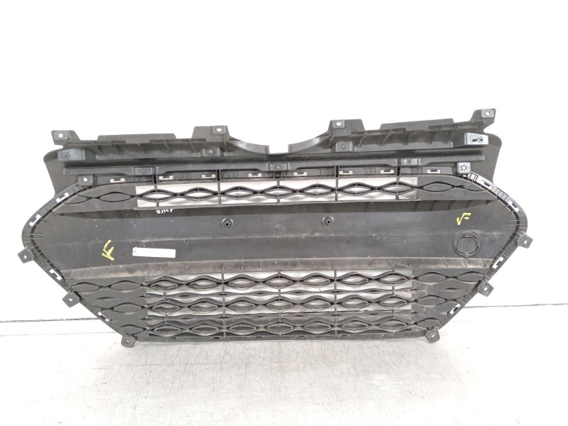 Recambio de rejilla paragolpes delantero para hyundai i10 ii (ba, ia) 1.0 referencia OEM IAM 86569B9000  