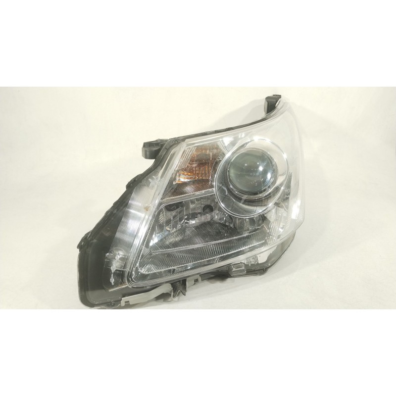 Recambio de faro izquierdo para toyota avensis station wagon (_t27_) 2.2 d-4d (adt271_) referencia OEM IAM 8117005311  