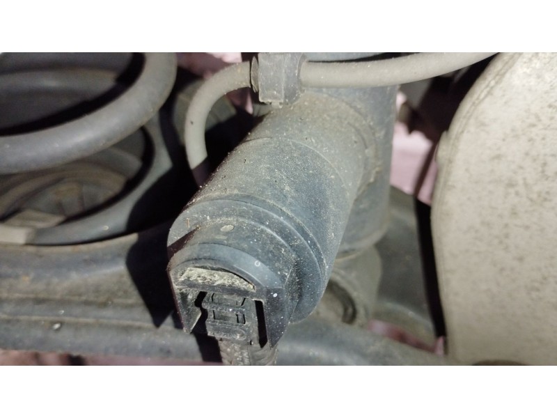 Recambio de amortiguador trasero derecho para seat leon st (5f8) 2.0 cupra referencia OEM IAM 5Q0512009CE  