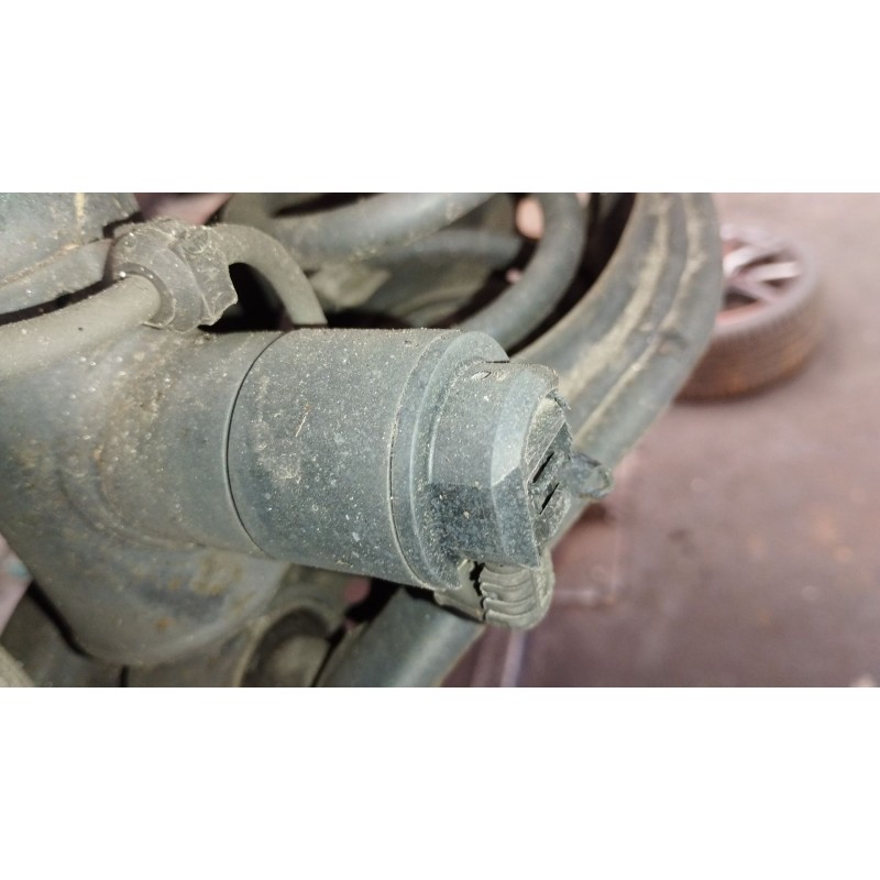 Recambio de amortiguador trasero izquierdo para seat leon st (5f8) 2.0 cupra referencia OEM IAM 5Q0512009CE  