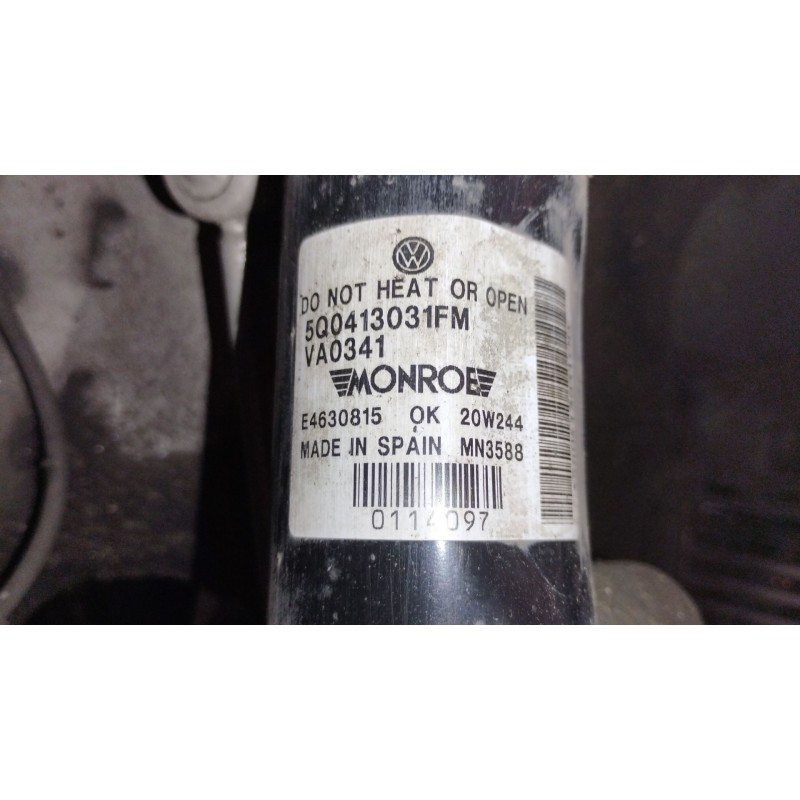 Recambio de amortiguador delantero derecho para seat leon st (5f8) 2.0 cupra referencia OEM IAM 5Q0413031FM  
