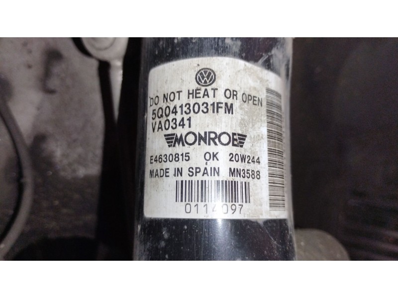 Recambio de amortiguador delantero derecho para seat leon st (5f8) 2.0 cupra referencia OEM IAM 5Q0413031FM  