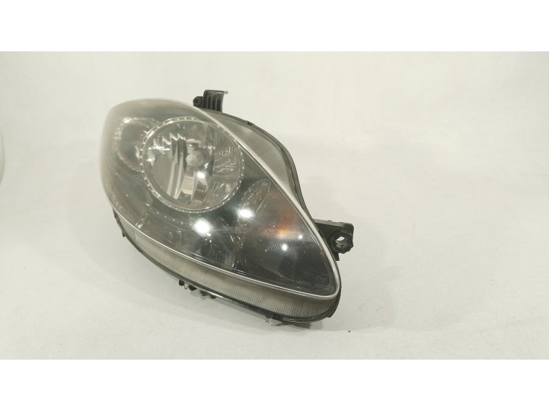 Recambio de faro derecho para seat toledo iii (5p2) 1.9 tdi referencia OEM IAM 5P1941006A 89309820 