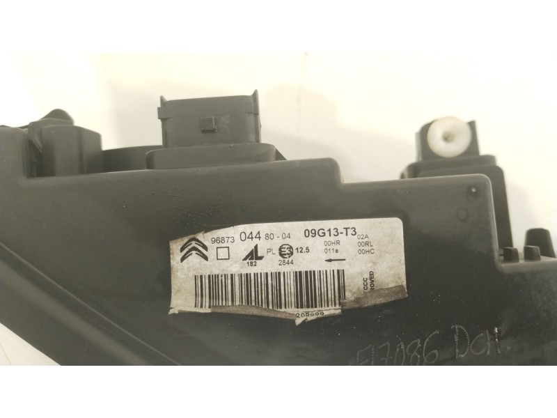 Recambio de faro derecho para citroën c4 ii (nc_) 1.6 hdi 90 referencia OEM IAM 9687304480 09G13T3 