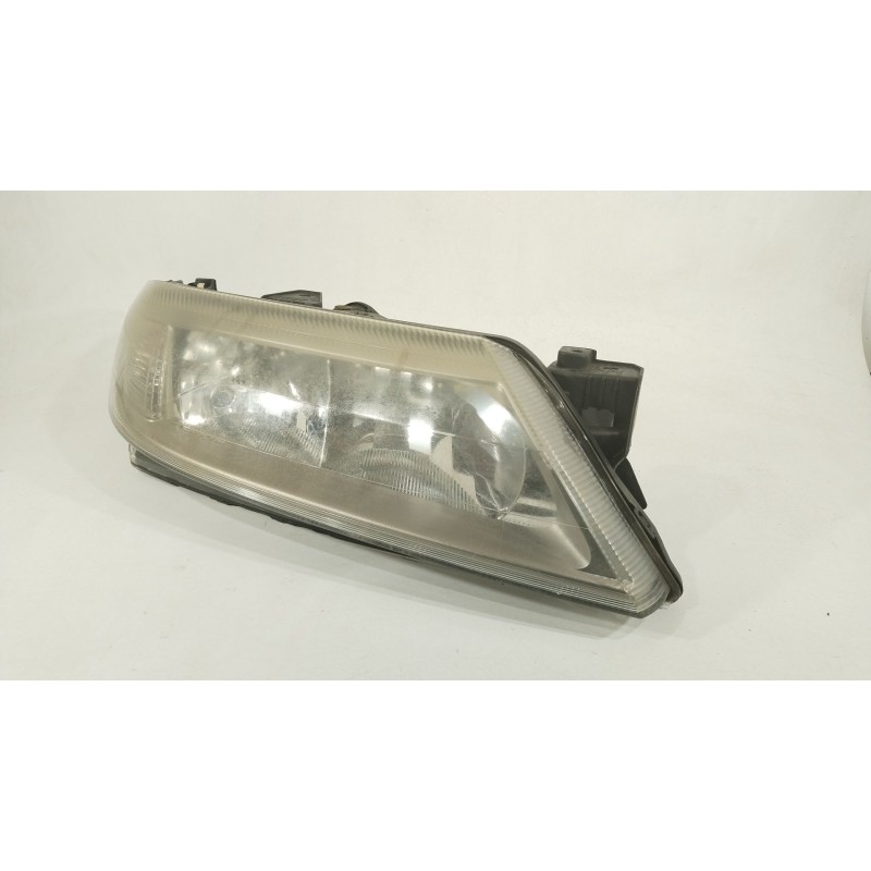 Recambio de faro derecho para renault laguna ii (bg0/1_) 2.2 dci (bg0f) referencia OEM IAM 8200163324 89006907 