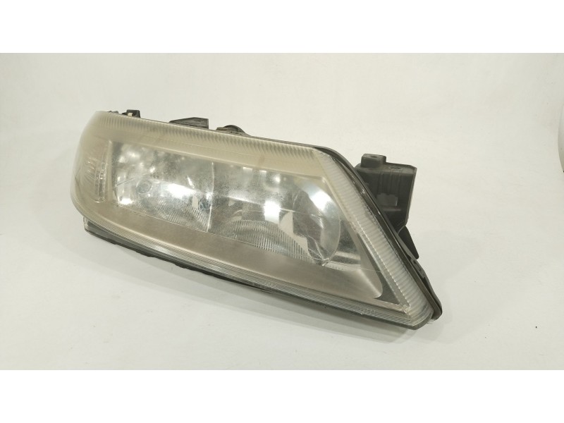 Recambio de faro derecho para renault laguna ii (bg0/1_) 2.2 dci (bg0f) referencia OEM IAM 8200163324 89006907 